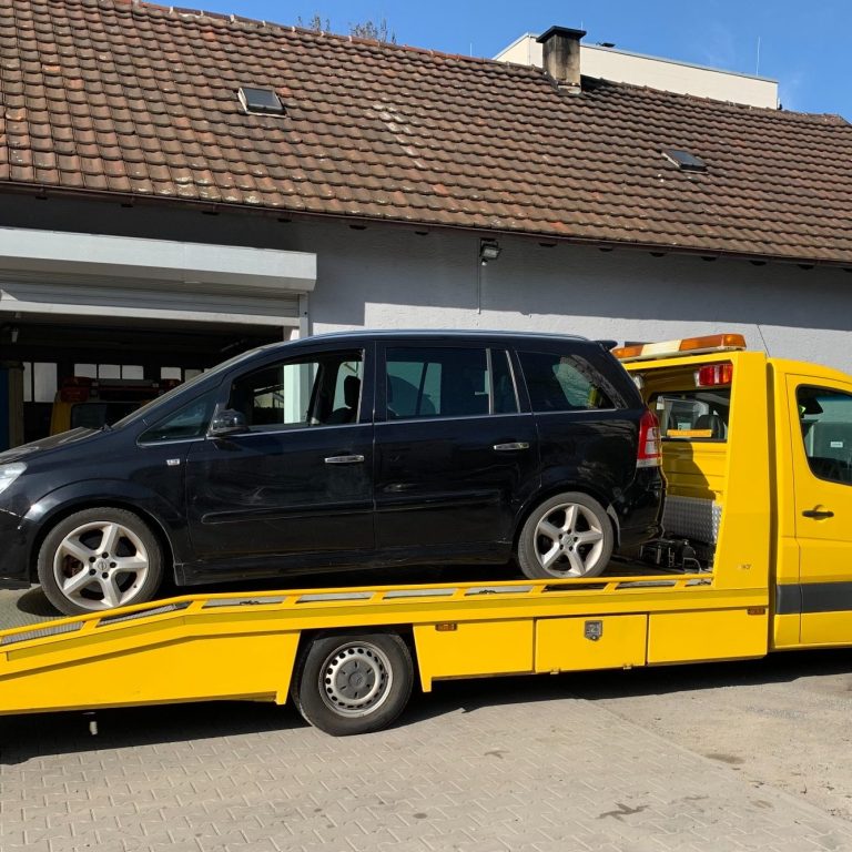 Busse Abschleppen